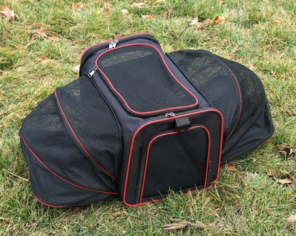 Jecuv Expandable Cat Travel Bag
